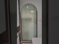 Fenêtre intelligente électrochromatique à film PDLC commutable avec contrôle